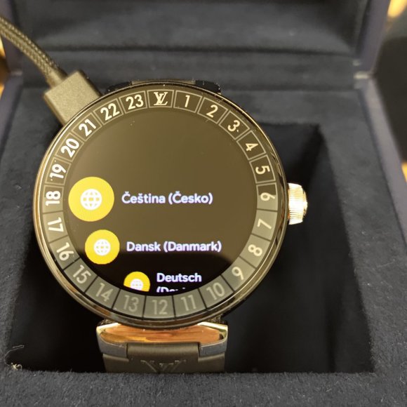 Horizon Tambour Monogram Smart Connected Watch - Picture 13 of 13